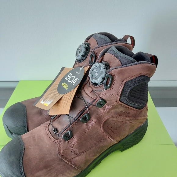 BOA - Picture 2 of 4